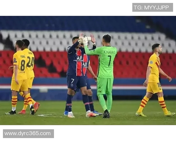 2020年巴塞罗那与巴黎圣日耳曼的经典对决回顾与分析