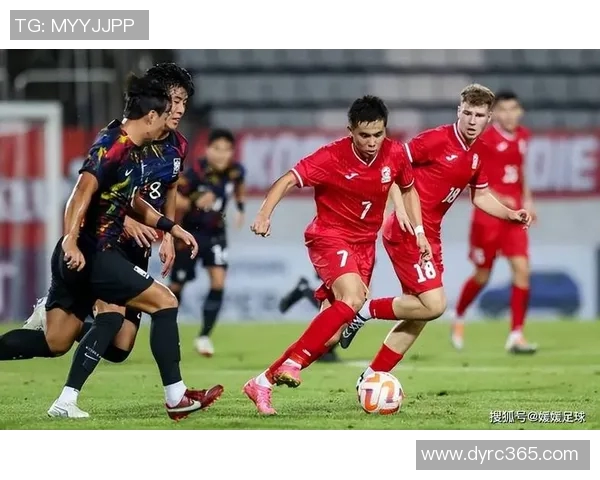 卡塔尔与澳大利亚足球对决精彩回顾与分析