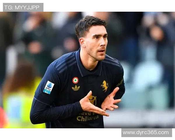 弗拉霍维奇的崛起与挑战：解析这位年轻前锋的未来发展之路